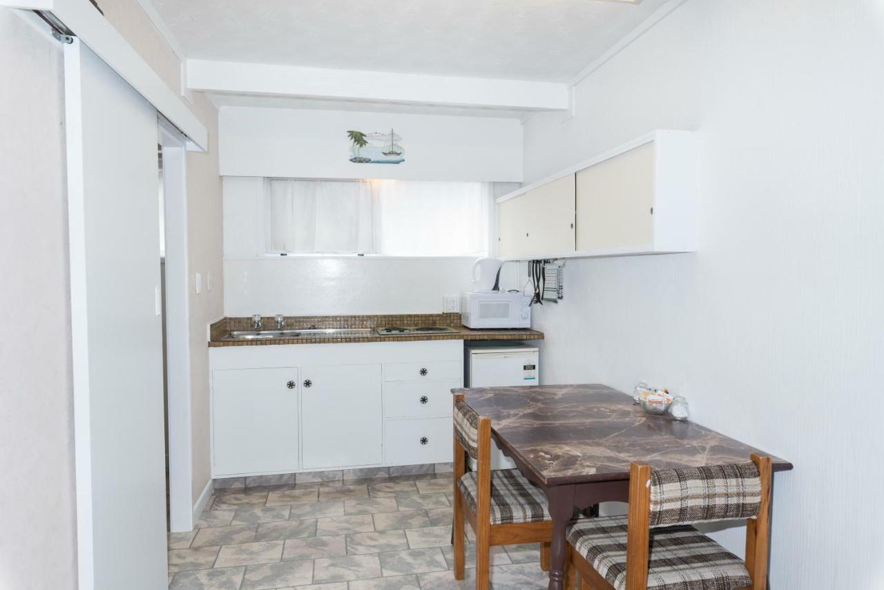San Marino Motor Lodge Coopers Beach Esterno foto